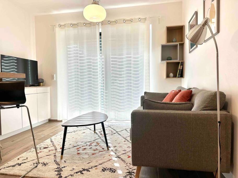 Appartement Modern Studio In Cessange