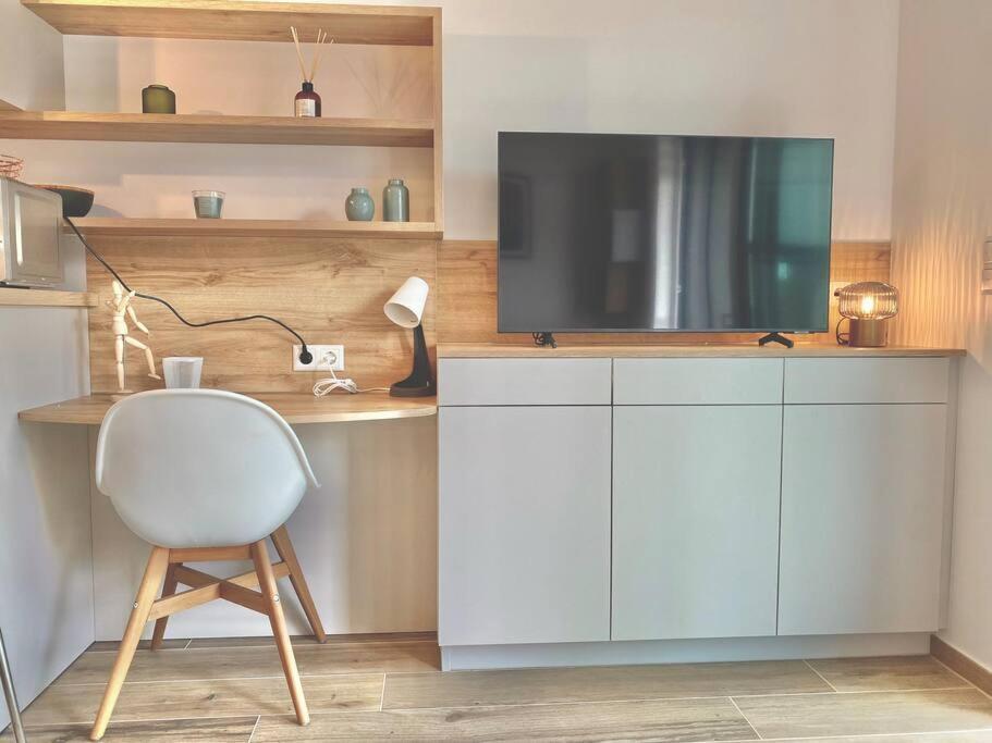 Appartement Modern Studio In Cessange